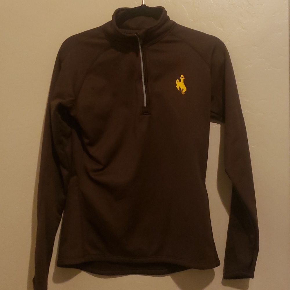 Pull over hoodie with front zip